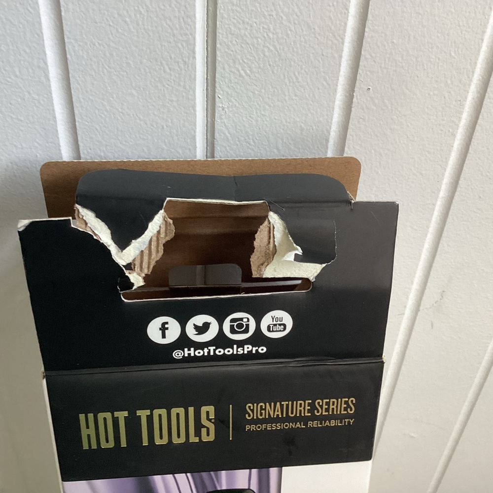 Hot Tools Pro Signature Gold 1" Curling Iron - Picture 7 of 9